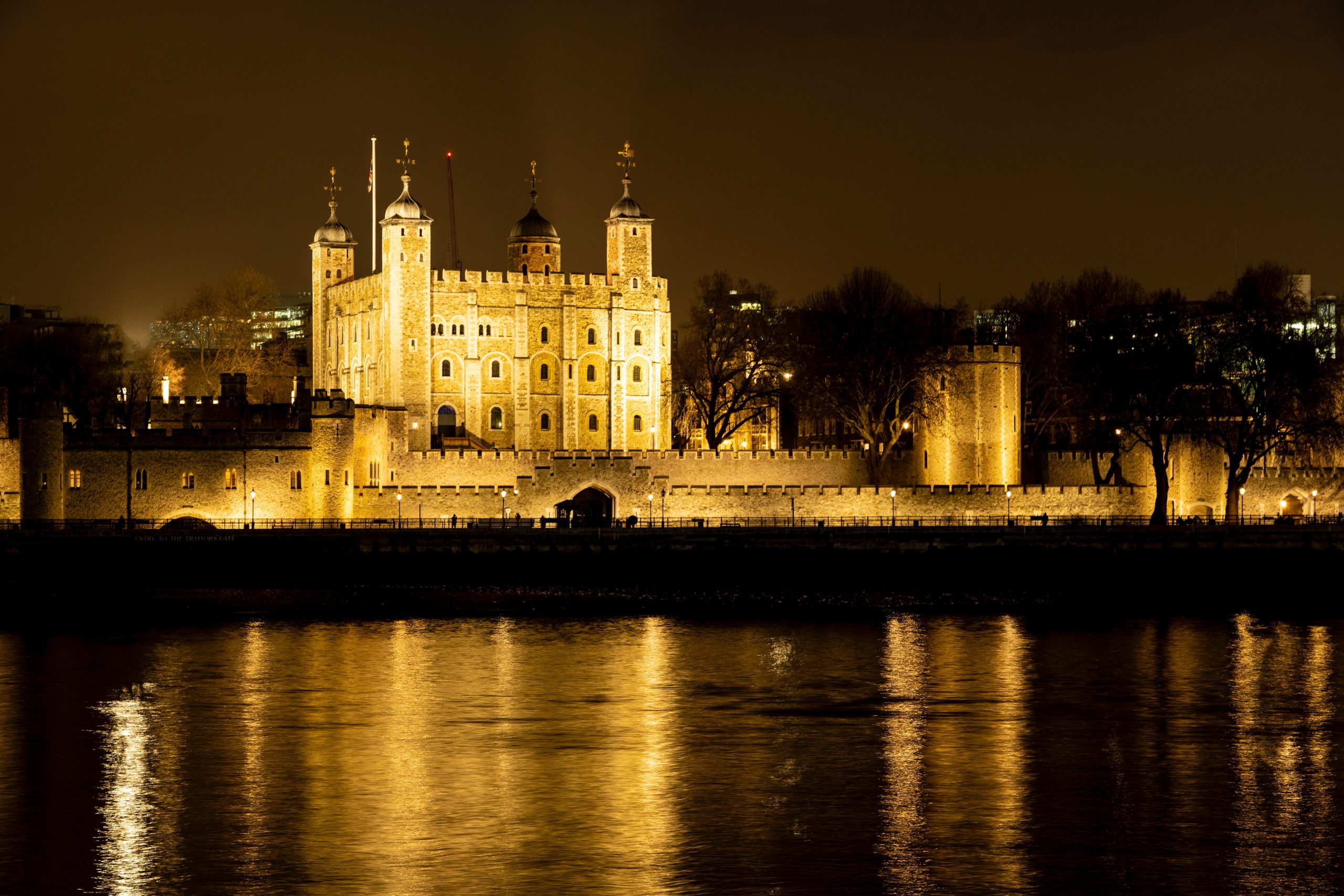 The eerie lights of The Tower of London by night