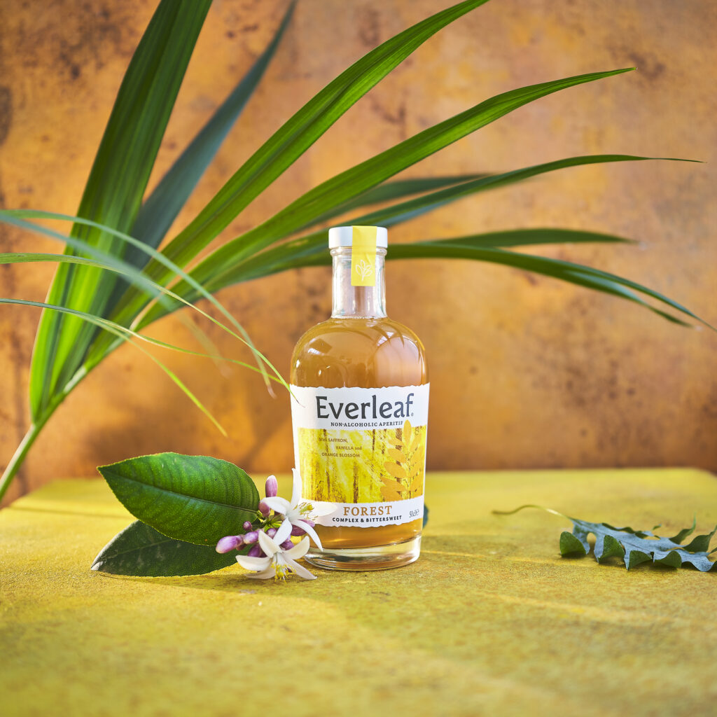 Everleaf non-alcoholic drink for Father's Day