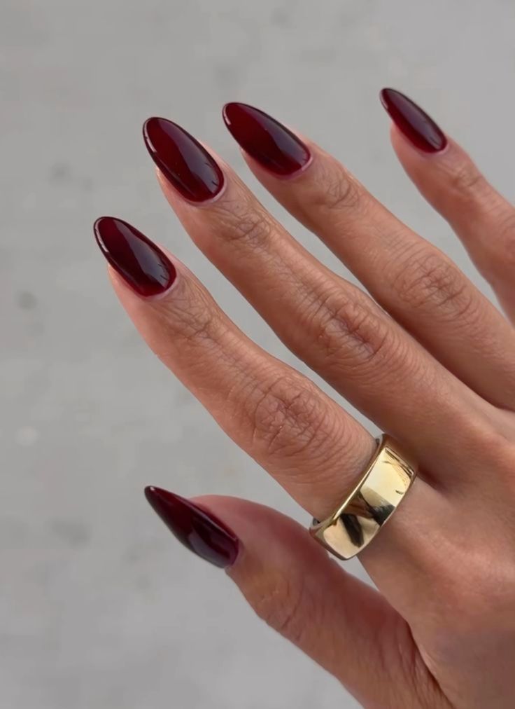 Red nails