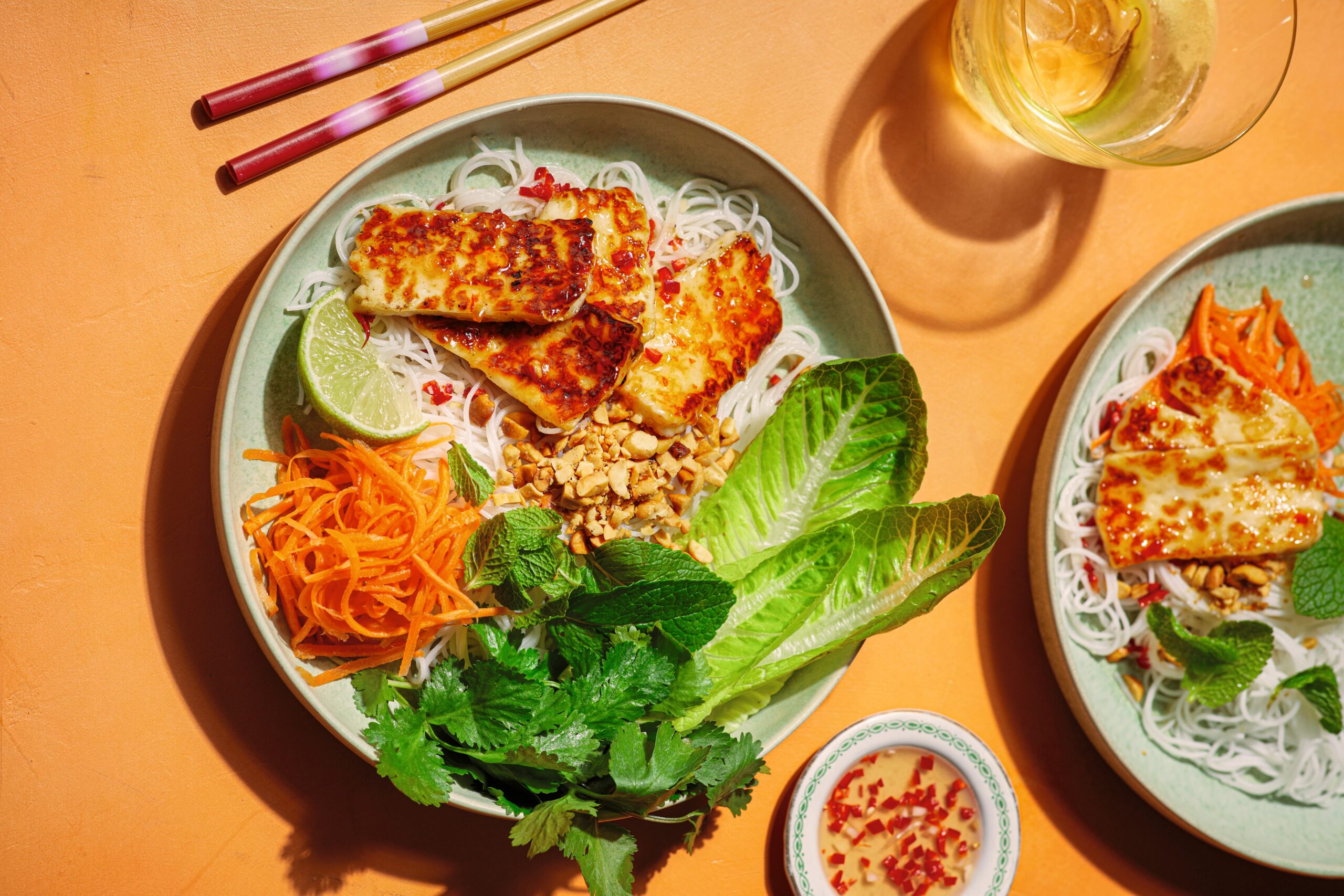 Vietnamese noodles with halloumi