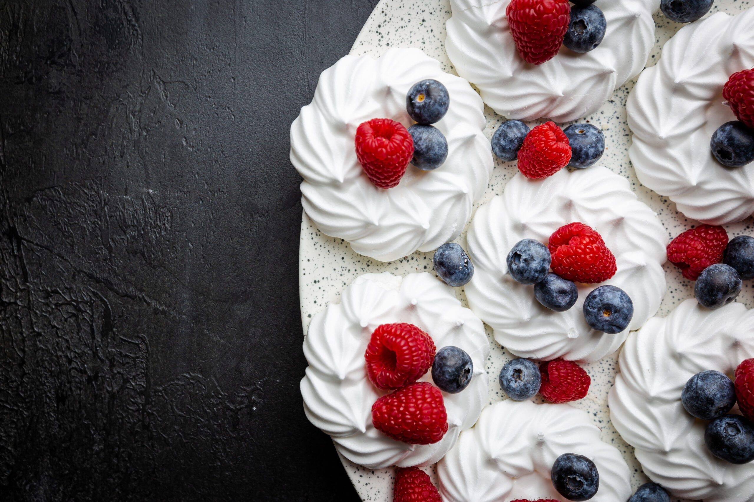 A berry pavlova