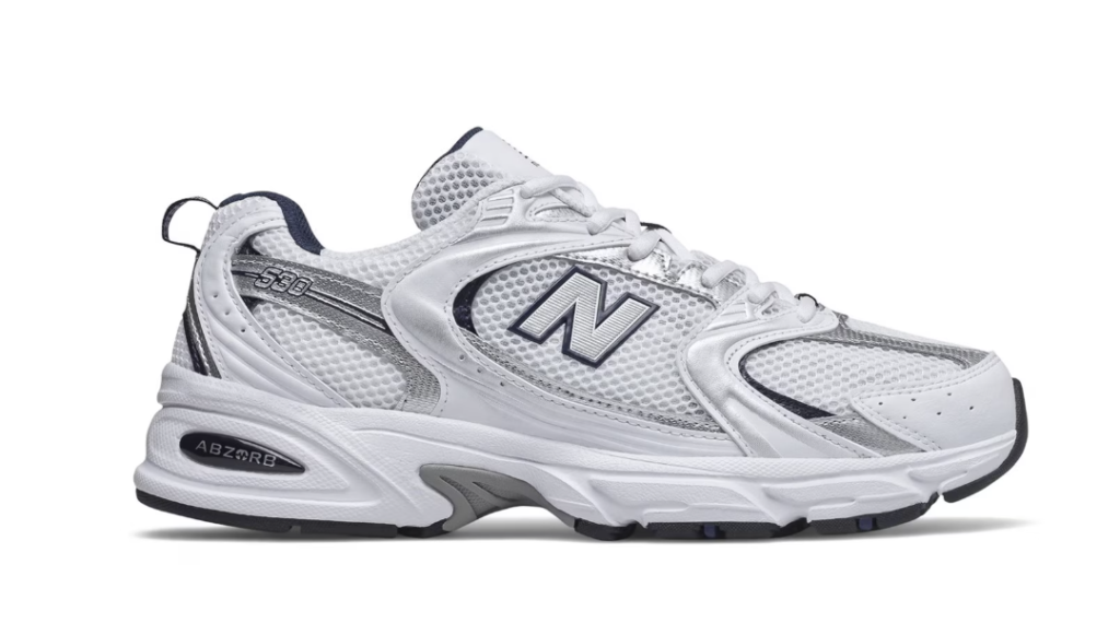 New Balance 530 trainers