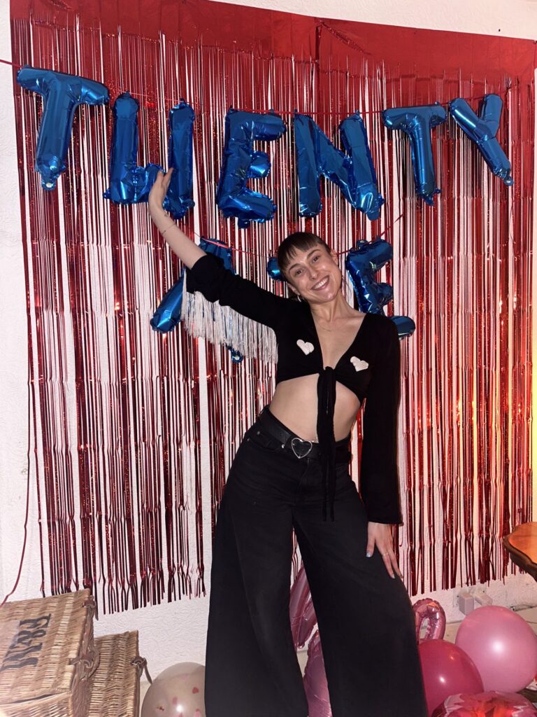 Bonnie at a Sabrina Carpenter-themed party