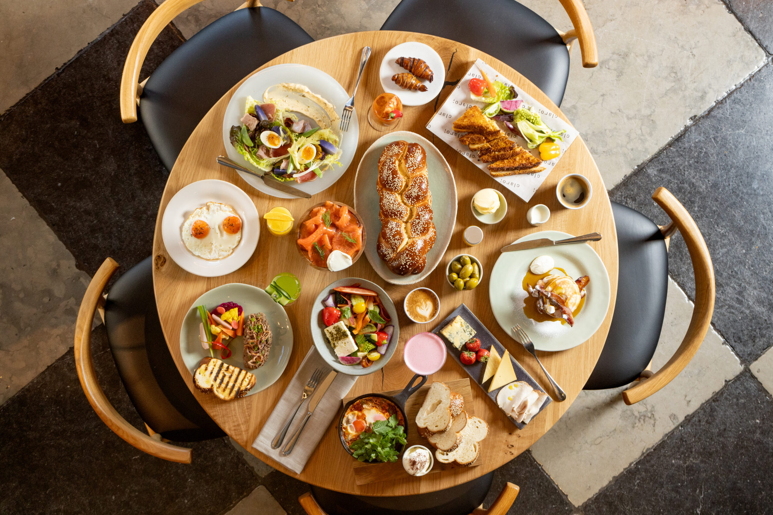 Claro brunch