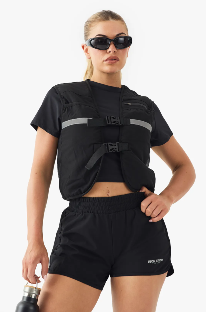 DSGN Studio Sport Hydration Vest