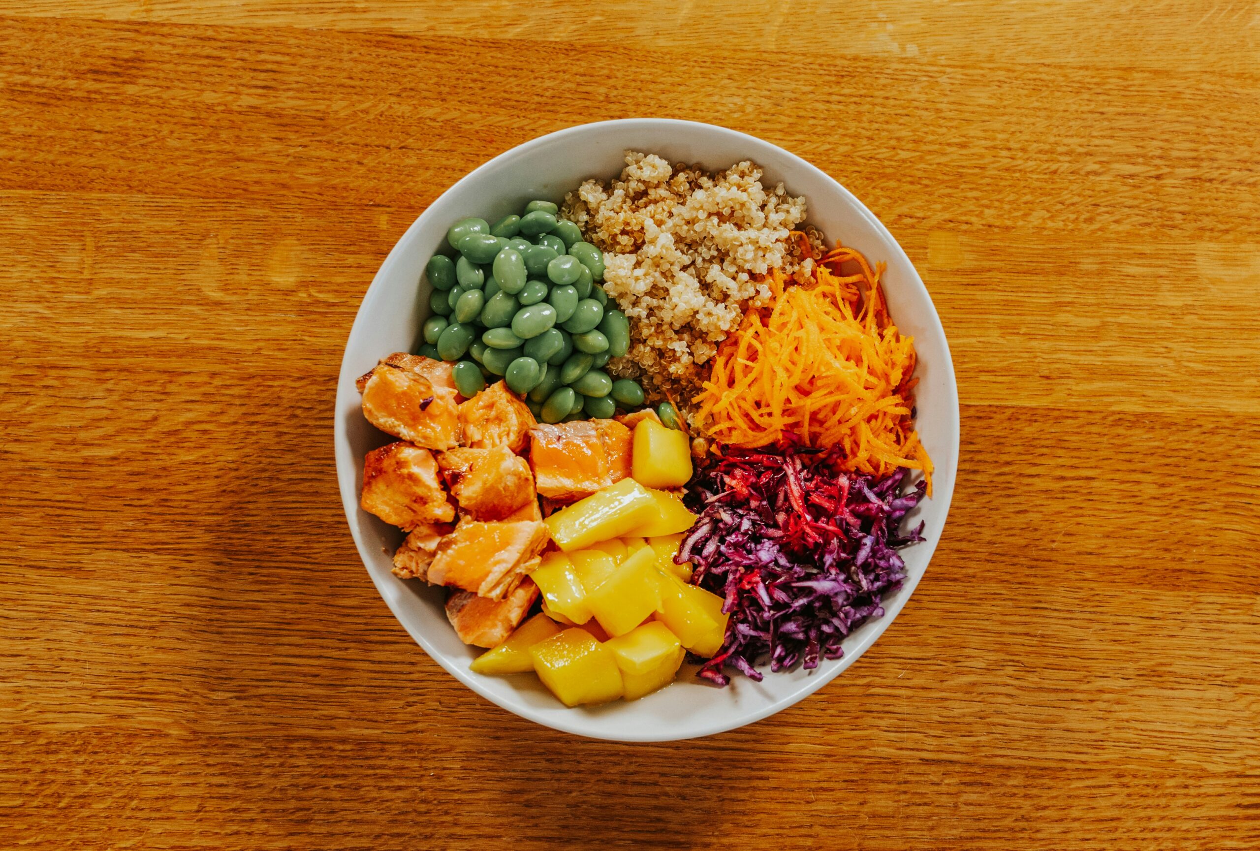 Salmon poke bowl