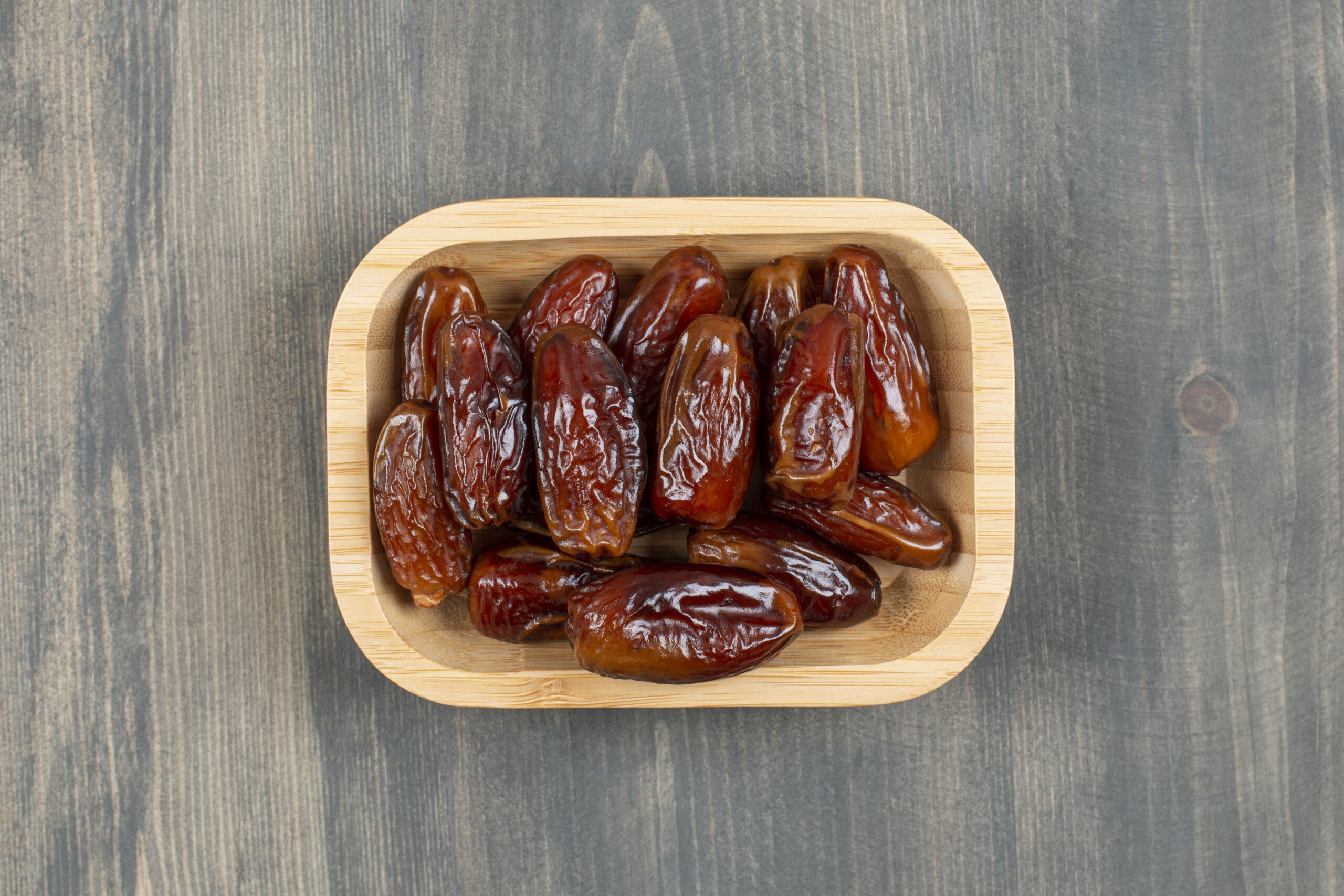 Dates in a tub