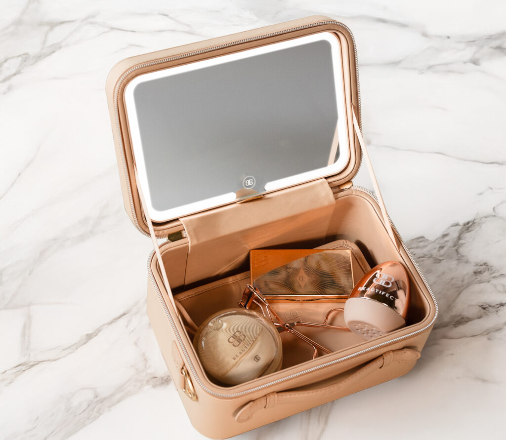 Beautifect Go Mini Illuminated Vanity case