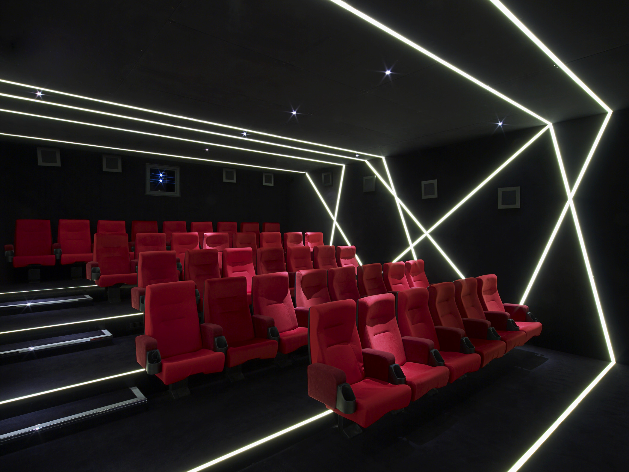 W London private cinema