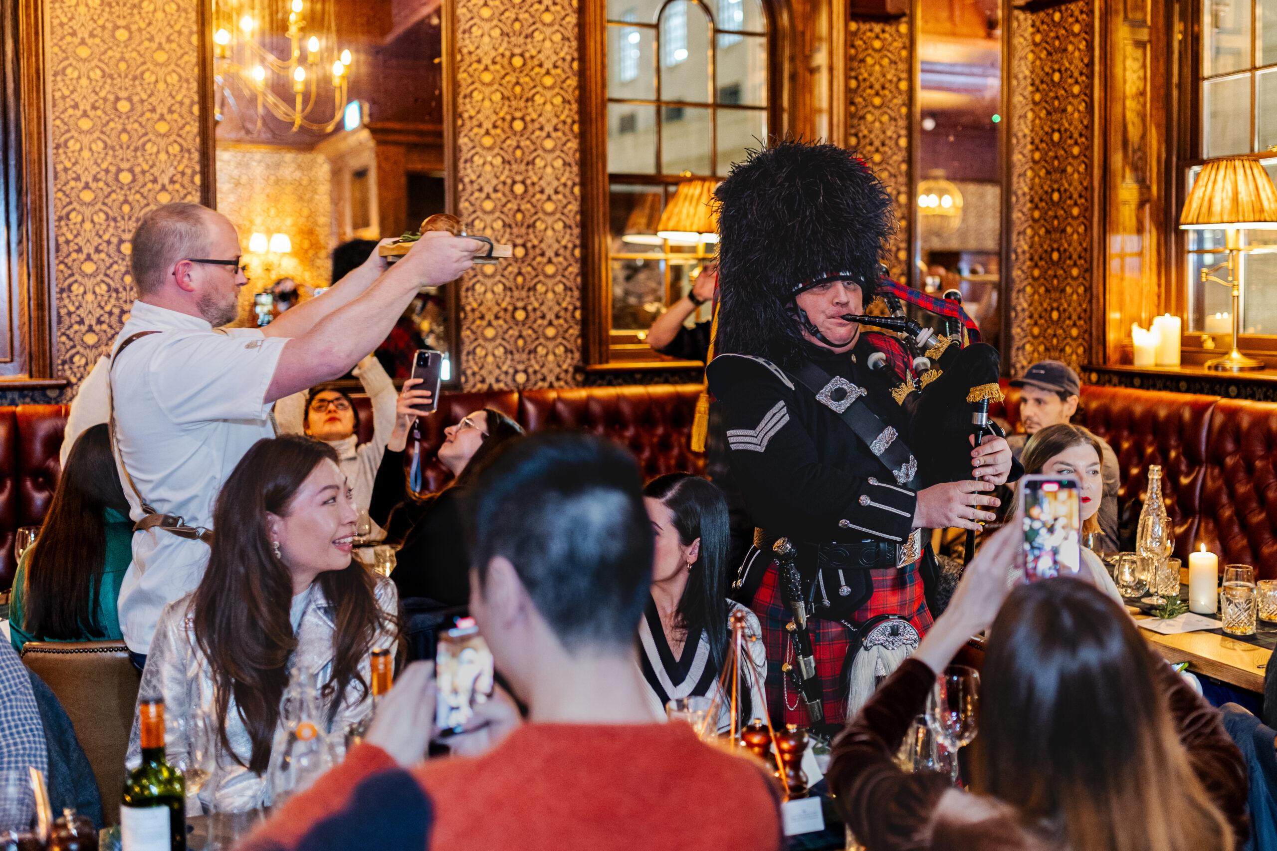 The White Hart bagpiper dinner