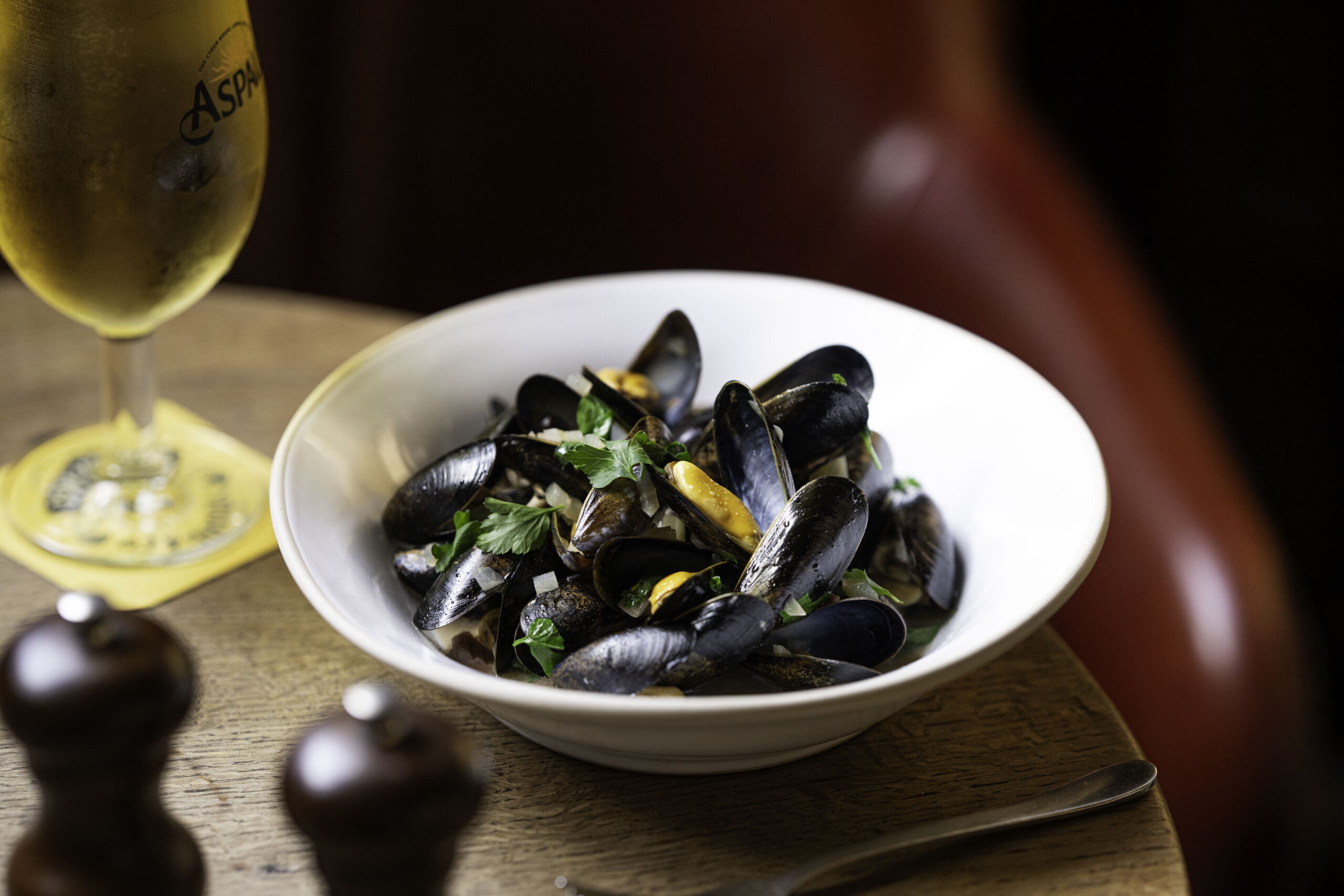 A bowl of muscles at a Young's Pub