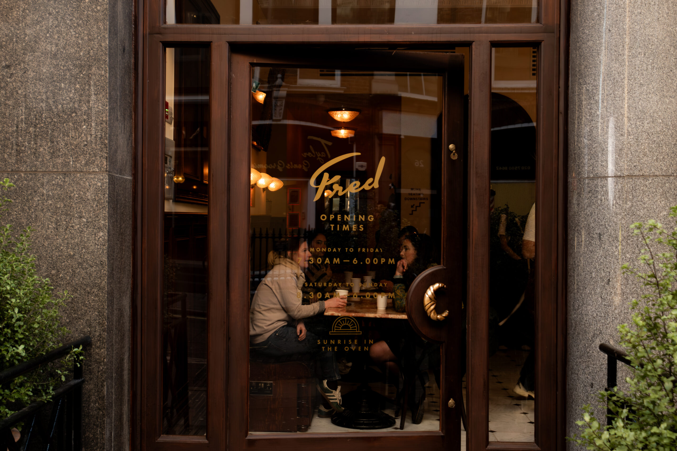side view into window of Freds bakery
