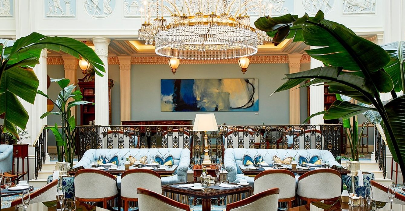 1 Travelzoo - The Lanesborough Grill is a Travelzoo member favourite