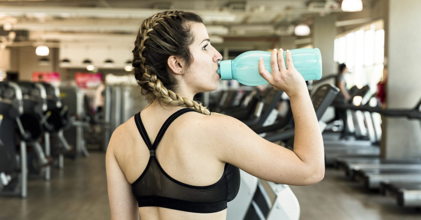 fitness-girl-drinking-water