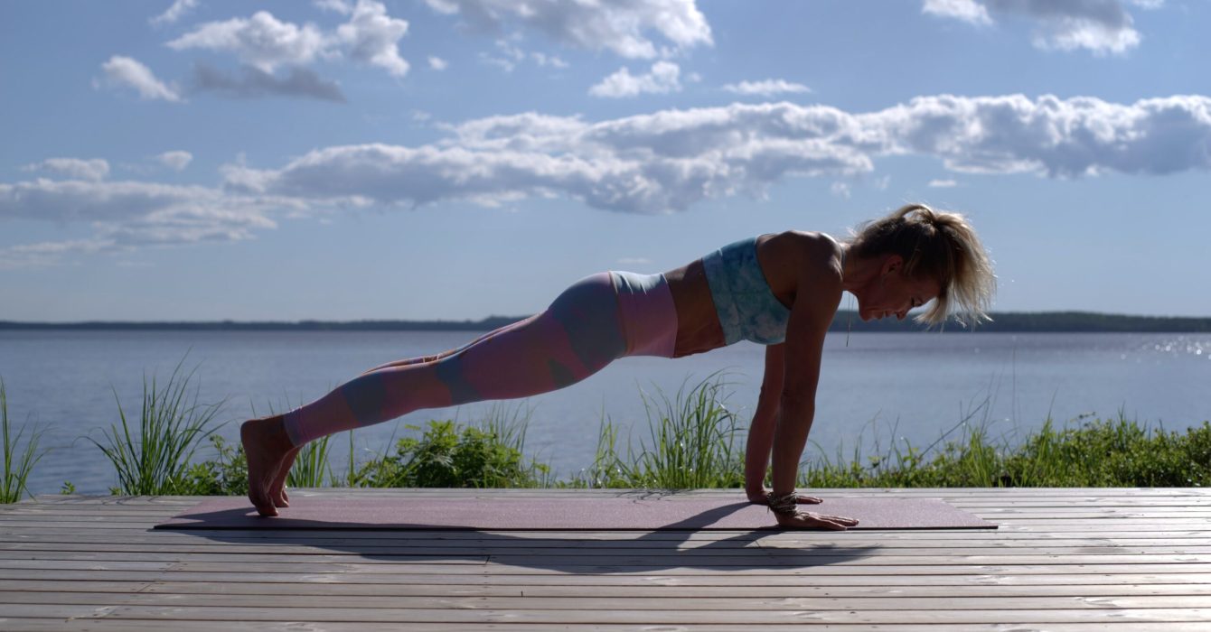 Woman doing plank