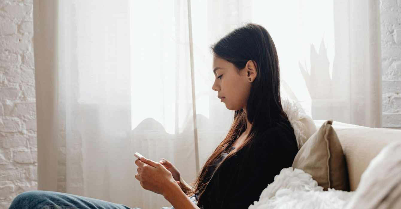 pexels-karola-g-7283638